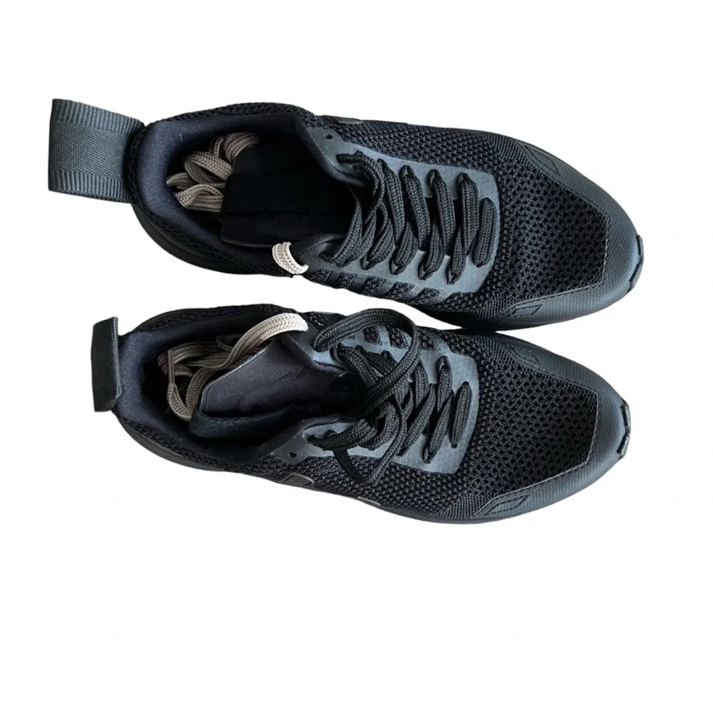 Rick Owens x Veja Performance Runner V-knit Sneakers in Black Women’s Size 7